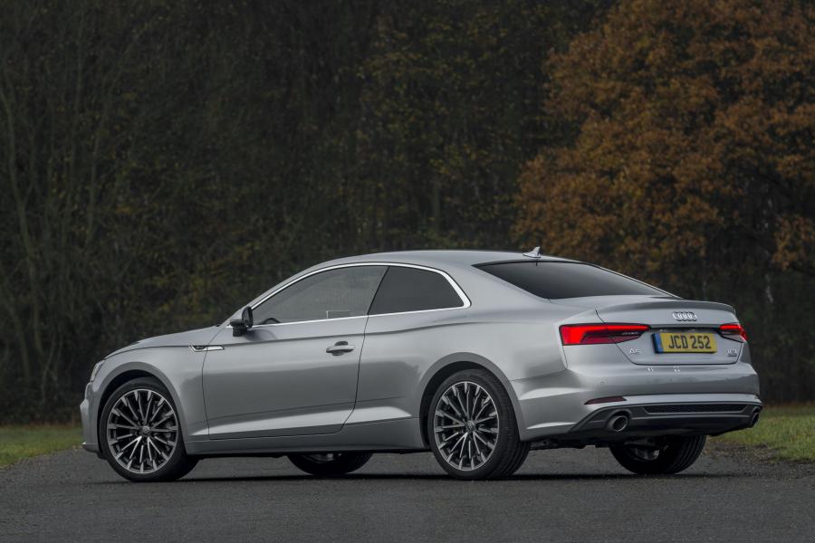  Audi A5 Coupe 2.0 TFSI Quattro S-Line 2016 года  (UK) (фото 7 из 29)